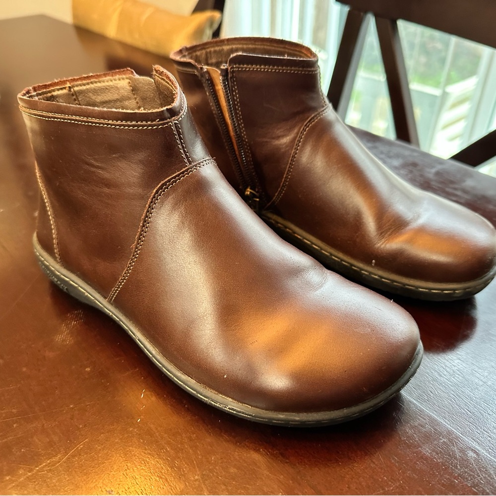 Birkenstock size 36 bootie